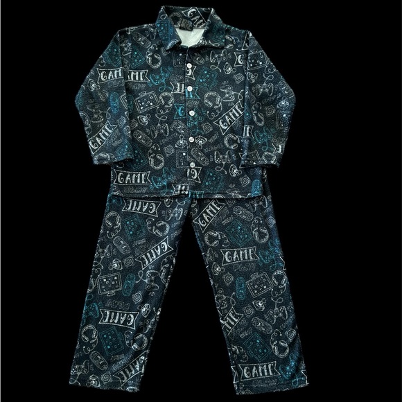 Boys 2 Piece Long Sleeve Pajama Bundle Set in Size 5/6 and 6 - Picture 3 of 3